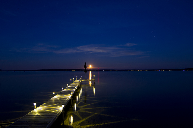 Lighting Your Dock For Fun And Safety V Dock Randd Manufacturing Inc