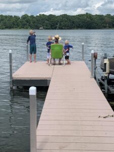 Photo 6 People looking out at on a VDock