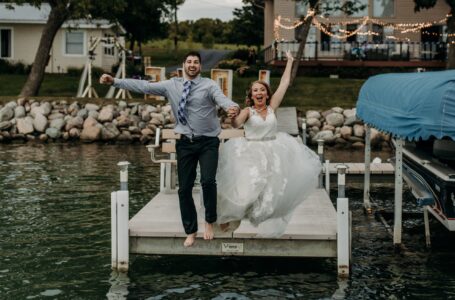 Photo 10 Bride and Groom Jumping off a VDock